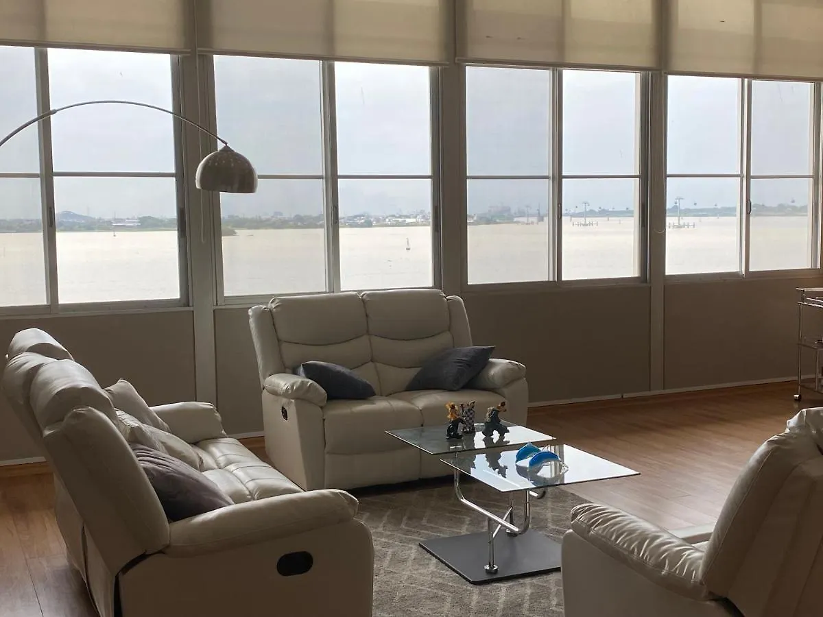 200 M2 - Puerto Santa Ana - 3 Habitaciones Guayaquil 0*,  Ekvádor