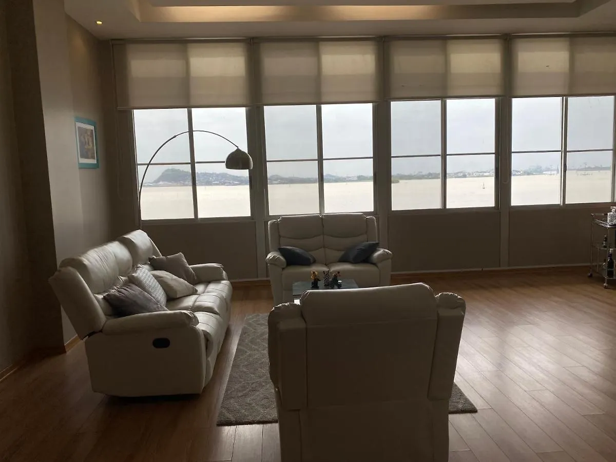 200 M2 - Puerto Santa Ana - 3 Habitaciones Guayaquil Ekvádor
