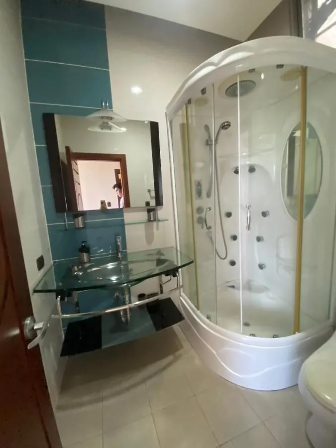 200 M2 - Puerto Santa Ana - 3 Habitaciones Guayaquil