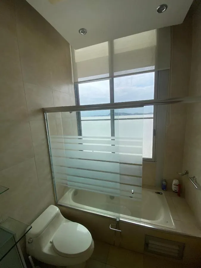 200 M2 - Puerto Santa Ana - 3 Habitaciones Guayaquil Ekvádor