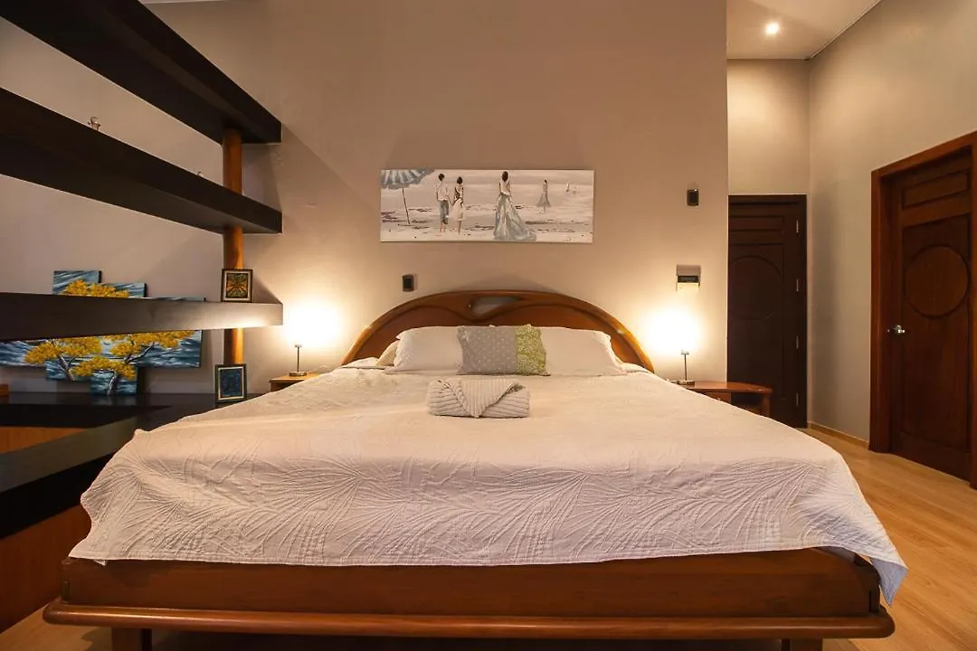 Aparthotel 200 M2 - Puerto Santa Ana - 3 Habitaciones Guayaquil