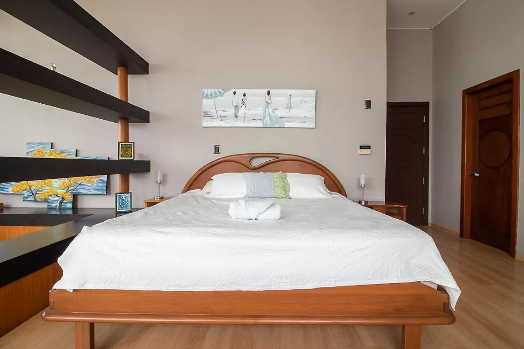 Aparthotel 200 M2 - Puerto Santa Ana - 3 Habitaciones Guayaquil Ekvádor